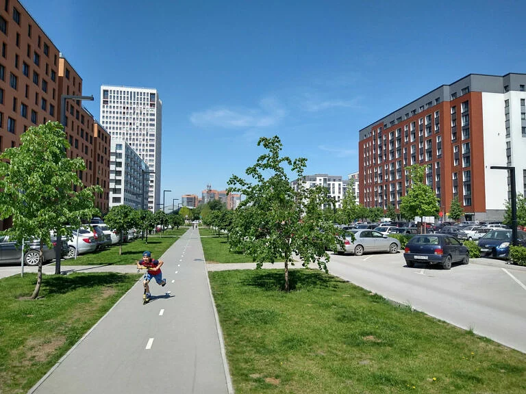 ЖК Европейский берег, 2021, центральная аллея