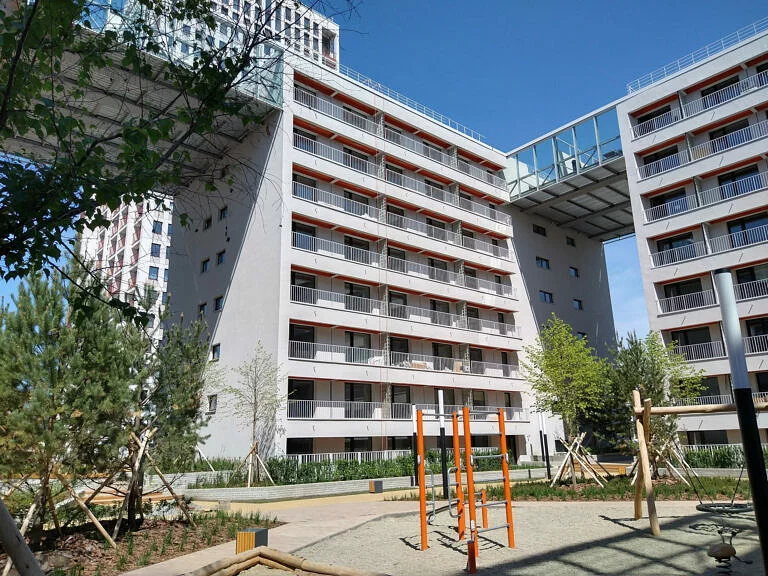 ЖК Европейский берег, 2021, двор ул. Владимира Заровного, 24