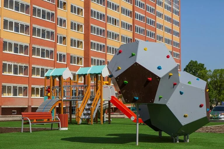 ЖК Дивногорский, детская площадка