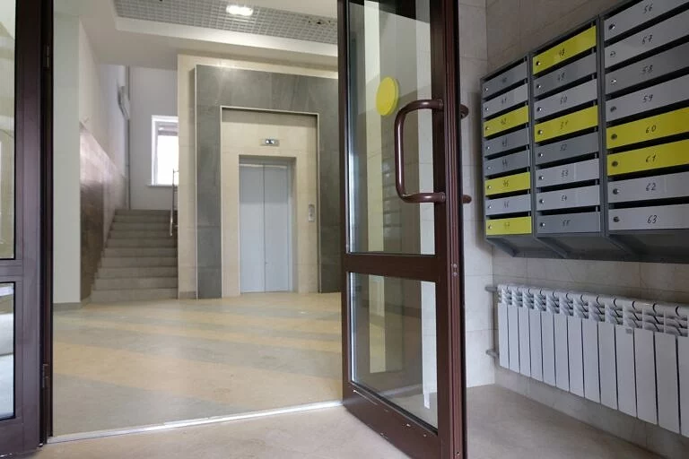 ЖК Дивногорский, входная группа