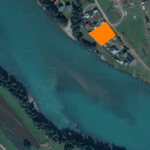 Участок у реки Катунь в Чемале, съемка google map